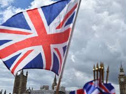UK economy on track to dodge pre-Brexit recession despite weak August