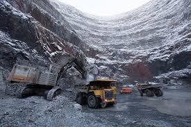 Tharisa has right to all of $4.2 billion Zimbabwe platinum mine