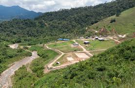 Incendiato il campo minerario di Corriente Resources in Ecuador