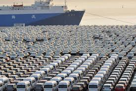 Chinese export growth accelerates in October, imports increase