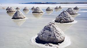 Litio: i costi delle batterie aumentano per mantenere alto il prezzo del minerale