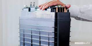 Le batterie zinco-aria si rinnovano con l’energia solare