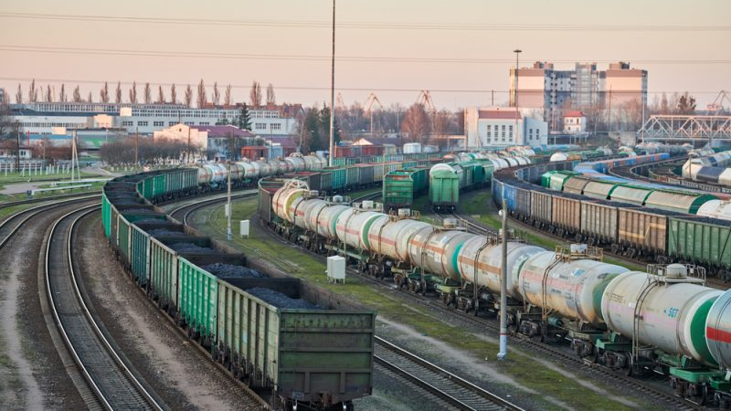 La Lituania Blocca Il Transito Ferroviario Dell acciaio Russo Verso 