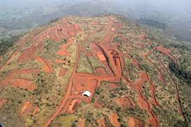 Guinea gives Simandou iron mine operators a 14-day deadline