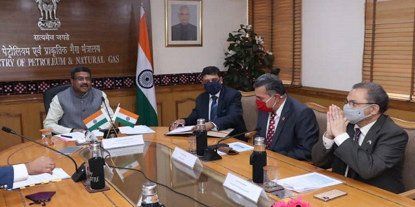 Phinergy and IOP enter into a pact with Hindalco to produce aluminium-air batteries for electric vehicles