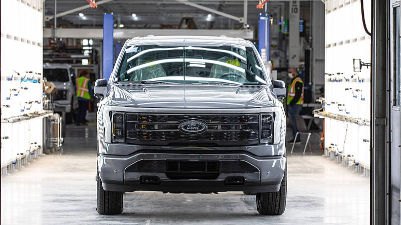 Veicoli elettrici: Ford annuncia una serie di accordi per accelerarne la spinta