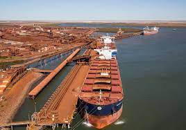 Iron ore: shipments to Hedland Port temporarily suspended due to approaching hurricane