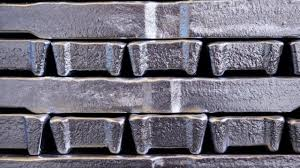Alluminio: i gruppi industriali invitano l’LME a resistere alle richieste di bandire il prodotto russo