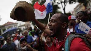 Panama union workers block highways