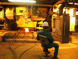German industries urge Berlin to lower energy prices