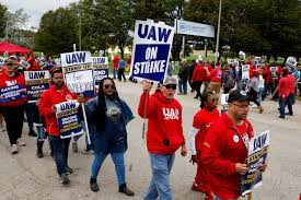 UAW union reaches final agreement with Detroit automakers