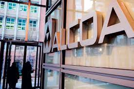 Alcoa makes $2.2 billion bid for Australian partner Alumina Ltd