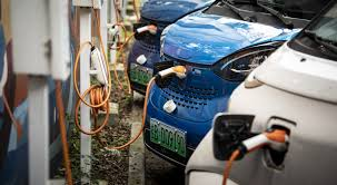 Le vendite di veicoli elettrici in Cina hanno subito un brusco calo in gennaio