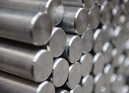 Alluminio: i profitti di Rusal nel 2023 crollano a causa dei prezzi contenuti e della produzione inferiore