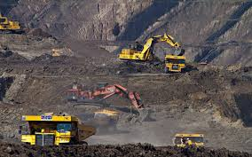 La Nigeria concederà licenze minerarie solo alle aziende che lavorano in loco