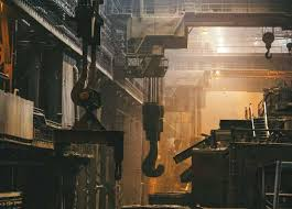 La Sospensione dell’Approvazione di Nuovi Impianti Siderurgici in Cina: Impatti sull’Industria Globale dell’Acciaio