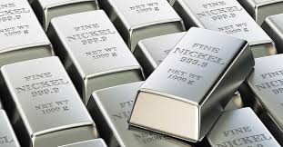 Mercato del Nickel 2024: Tra eccesso di offerta, sfide globali e domanda per le batterie EV